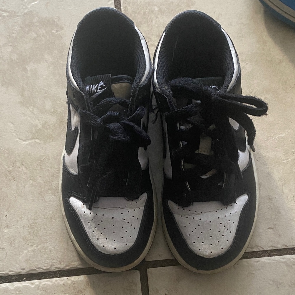 Nike Kids Black and White Sneakers